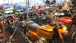 Murit collection propose un joli aéropage de moto ds années 70 remise en état ou importée des USA à l'état neuf. Murit collection propose un joli aéropage de moto ds années 70 remise en état ou importée des USA à l'état neuf.